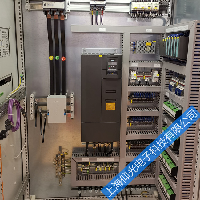 �����ӱ�Ƶ�����ϴ���A0704ά�� ���