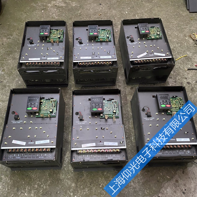 ������Ƶ�����س��ֶ�·ά�޷���