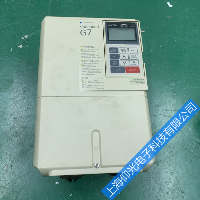 ����v1000��Ƶ�������ϴ���uv1ά��