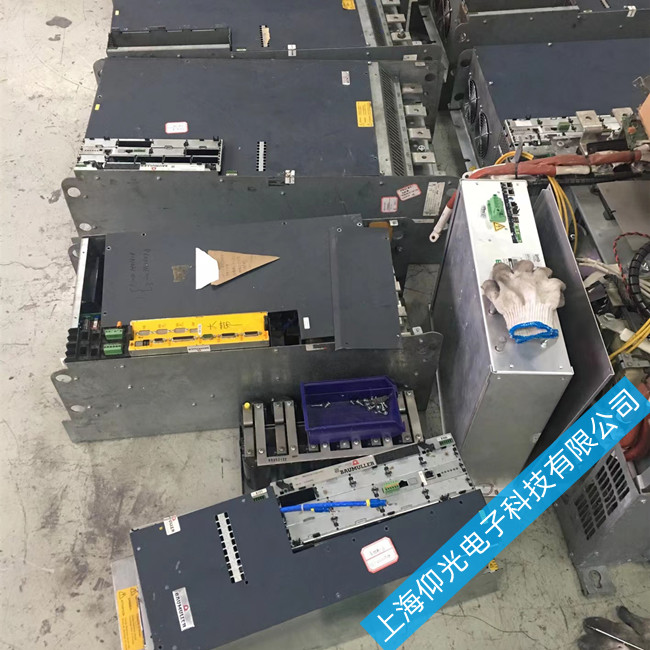 鲍米勒伺服驱动器过电压故障维修